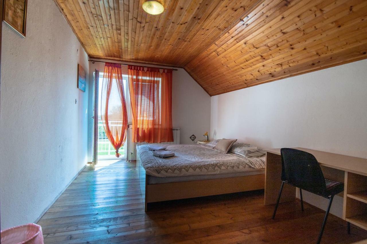 House Marijana Villa Smoljanac Bagian luar foto